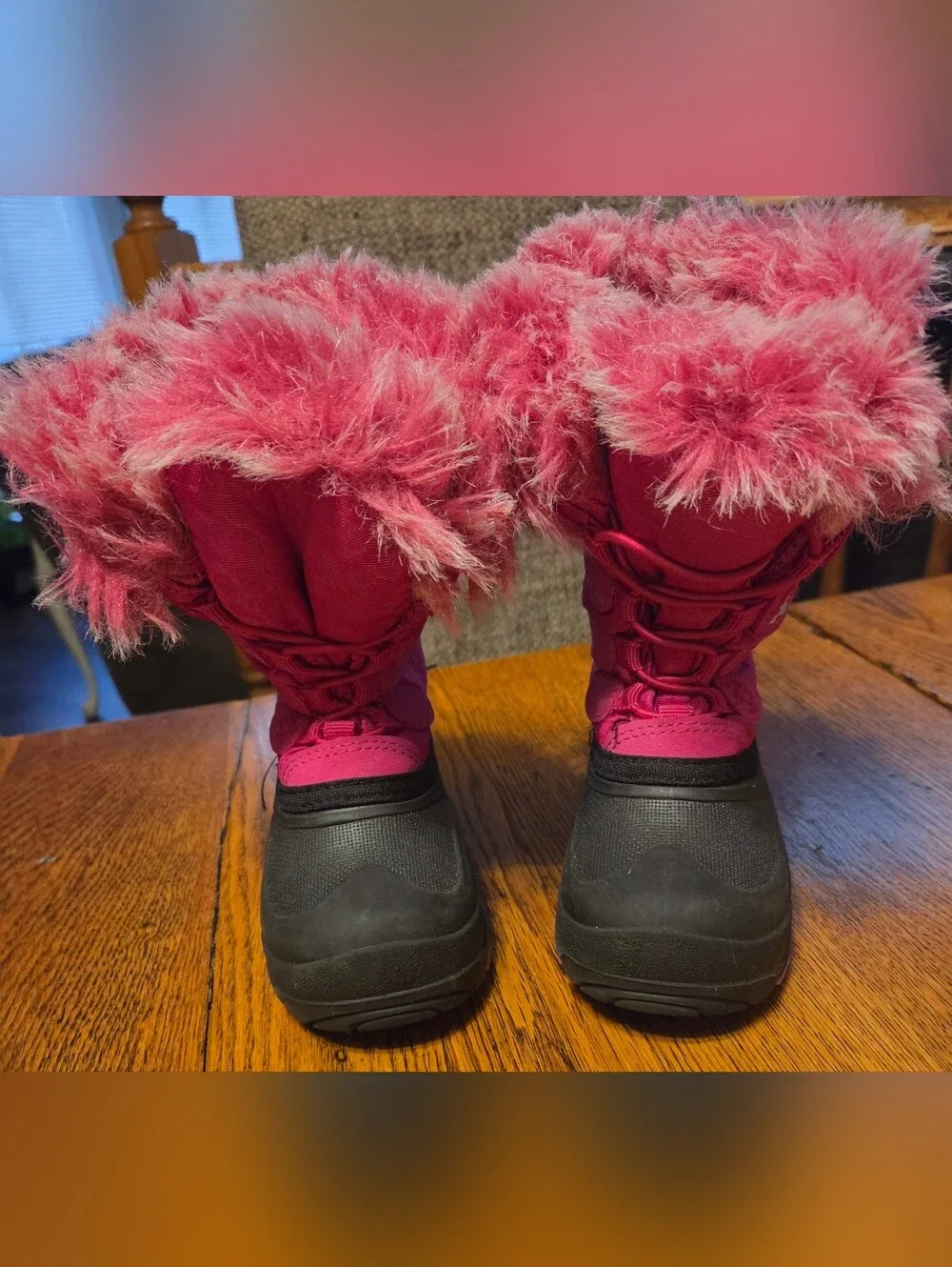 Kamik Pink Faux Fur Snow Boots Liittle Girl's Size 9